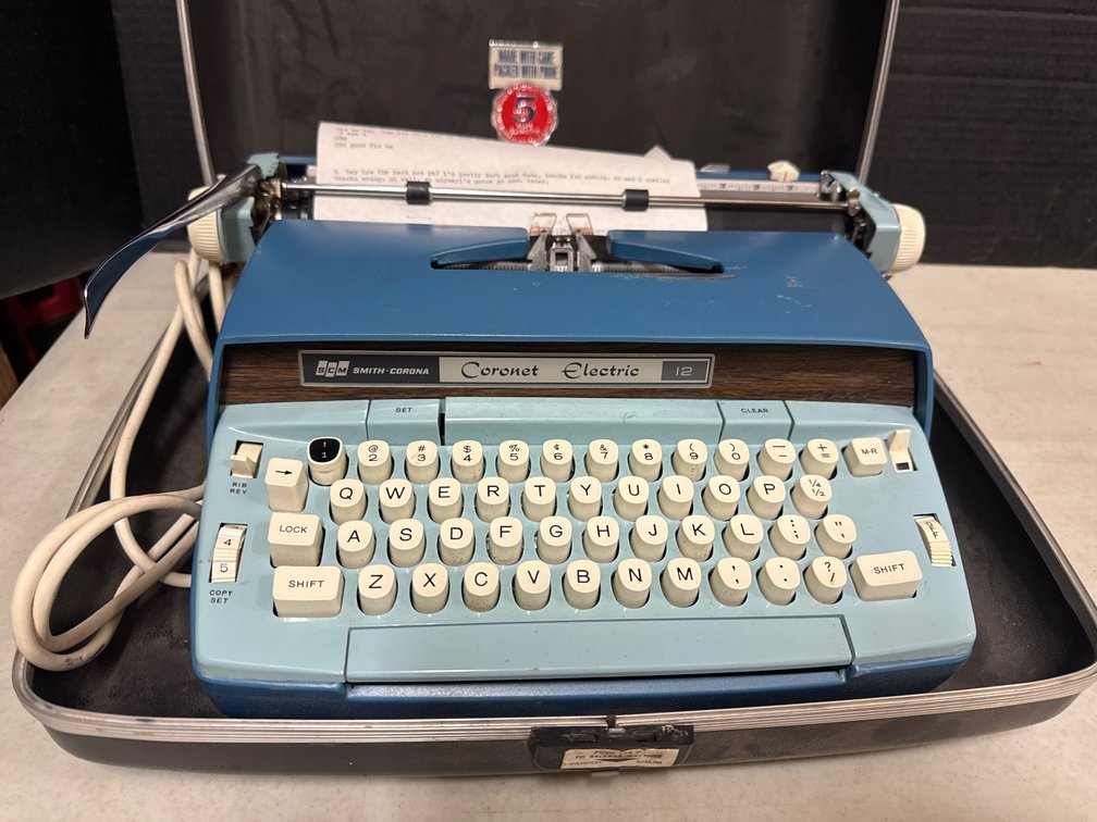 Electric Smith-Corona Typewriter
