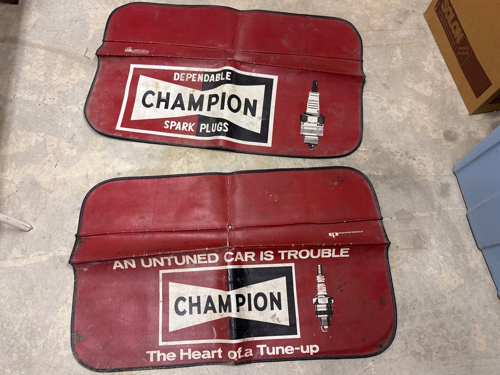 Mechanic Champion Fender Covers