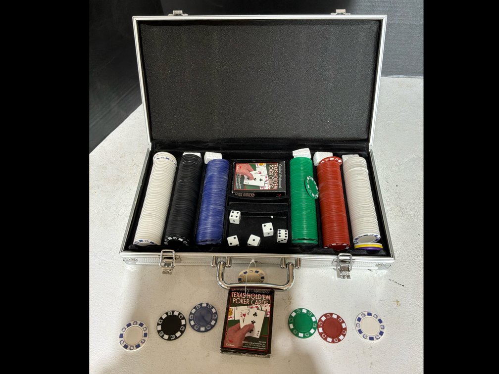 Poker Chip Set