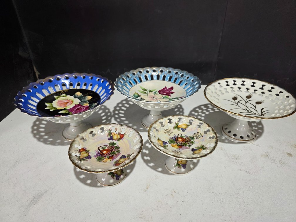 Decorative Pedestal Compote Dishes