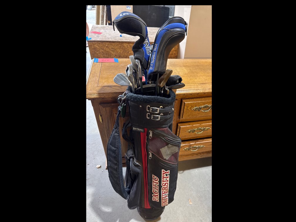 Golf Clubs W/Bag