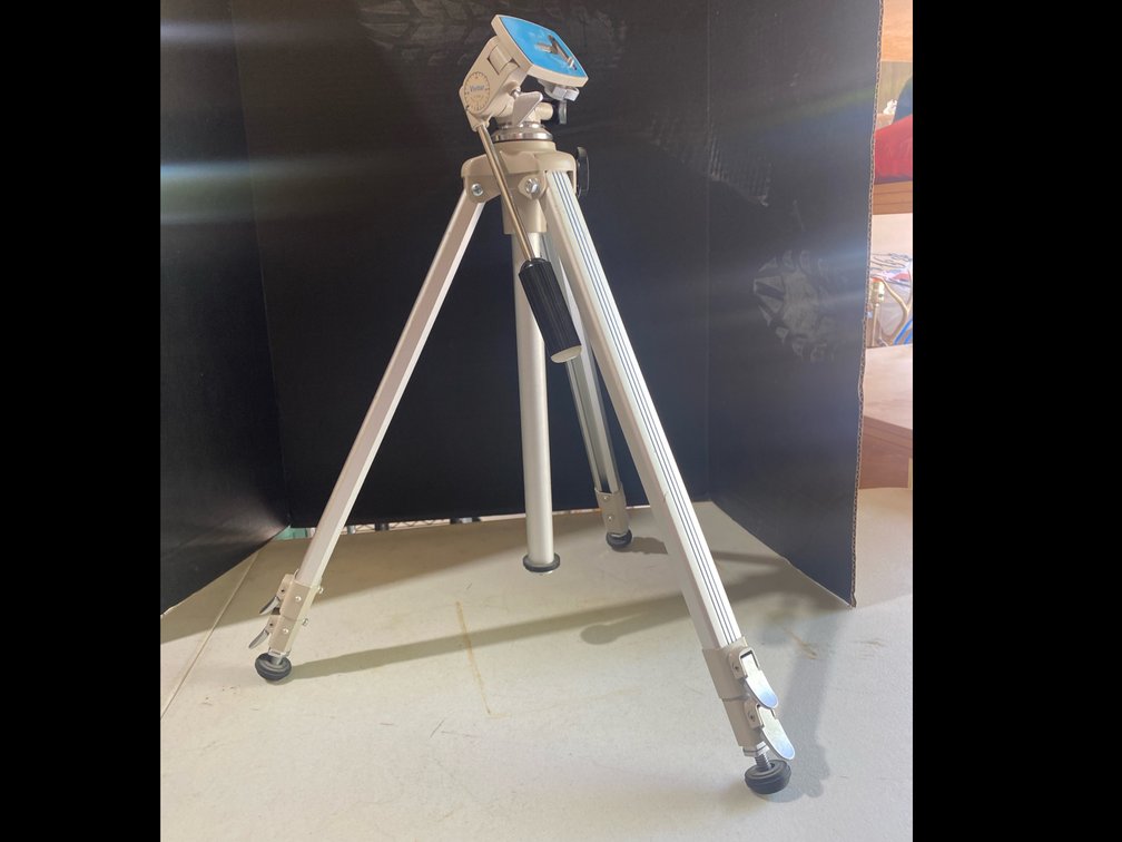 Vivitar Aluminum Tripod
