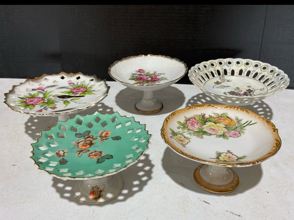 Decorative Pedestal Compote Dishes