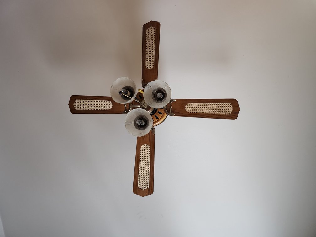 52” Four Blade Wood Ceiling Fan W/ Multi Ligh Fixtures