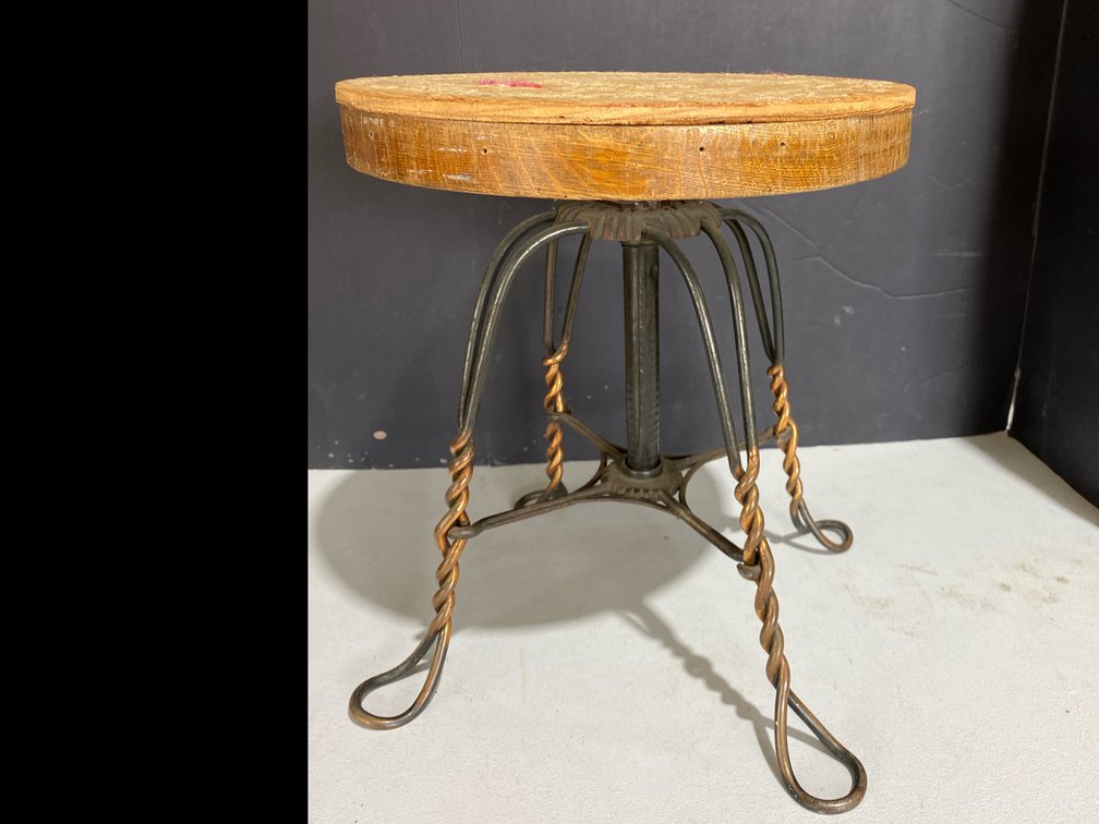 Swivel Piano Stool