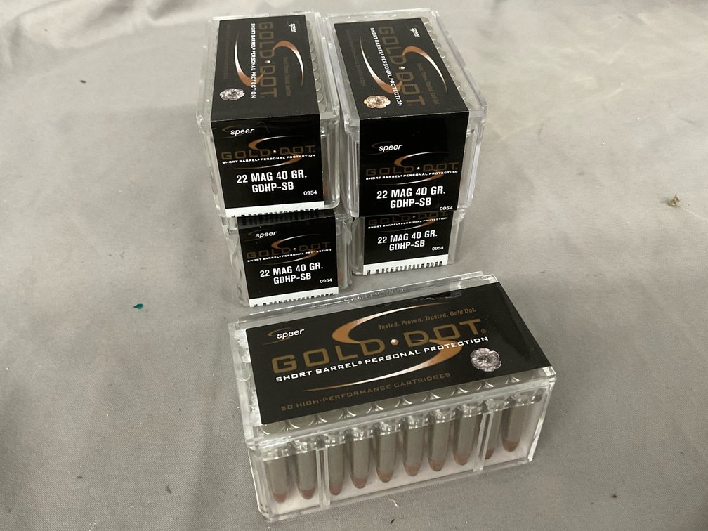 Gold Dot 22 MAG 40gr GDHP-SB Ammo (250)
