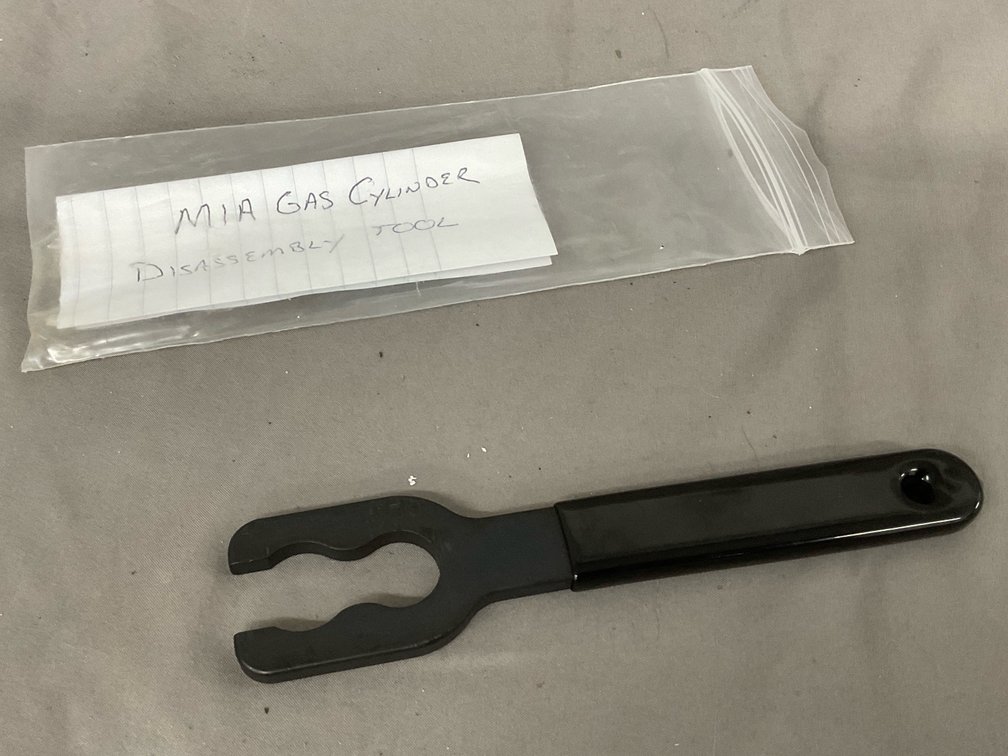 M1 Gas Cylinder Disassembly Tool