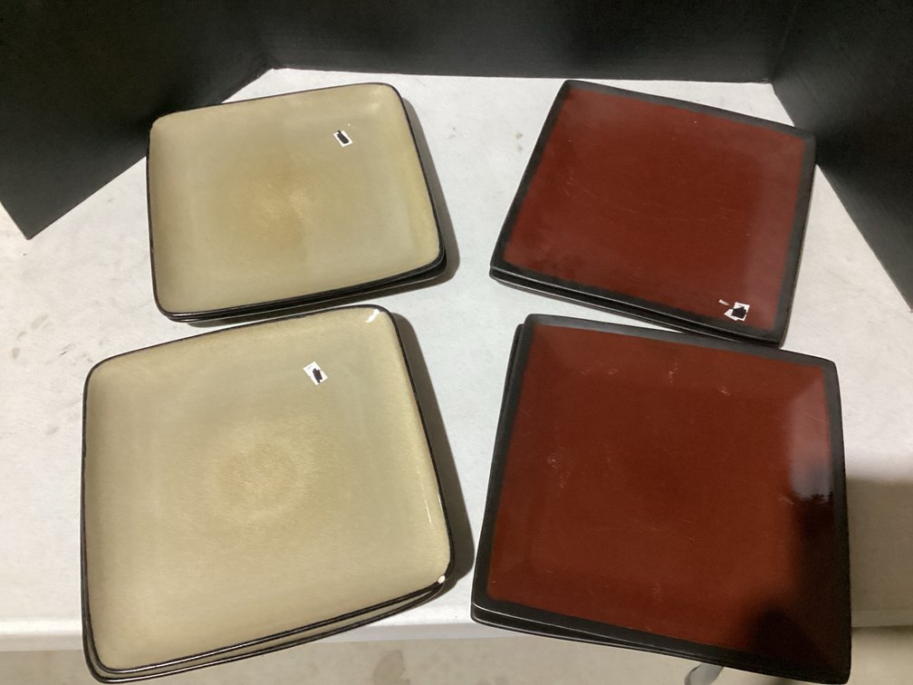 Stoneware  Dinner Plates