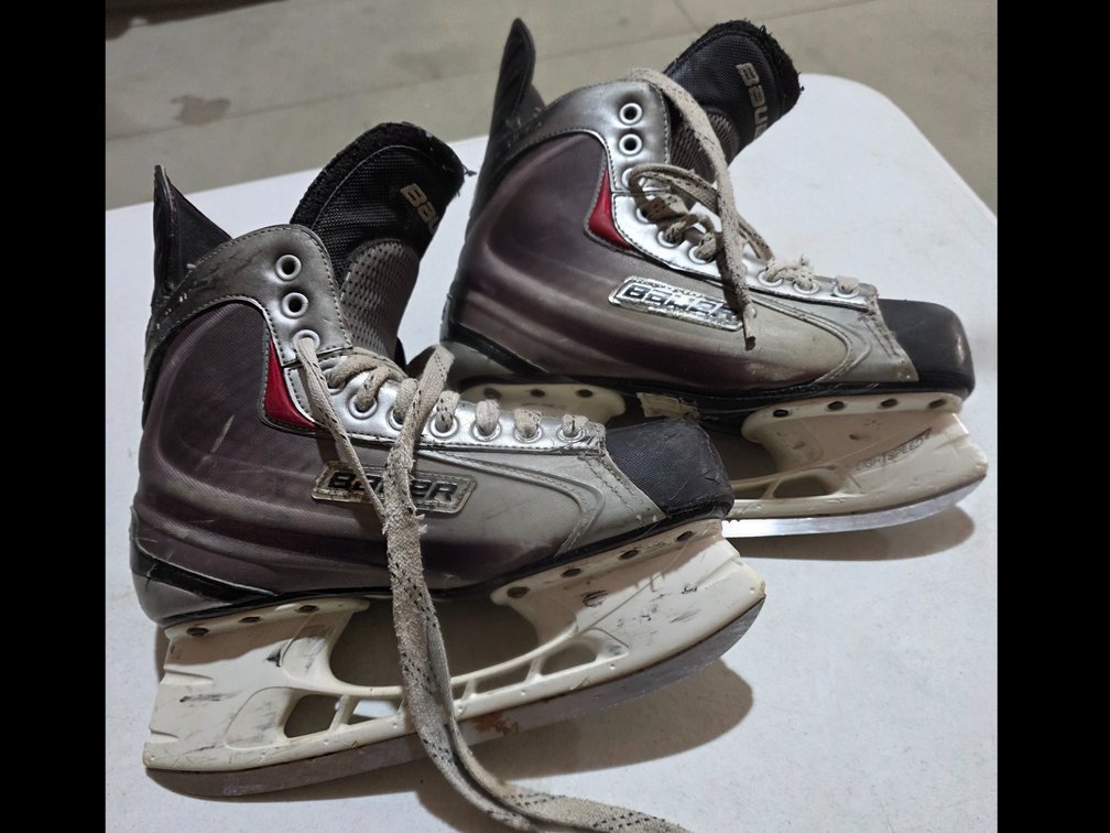 Bauer ICE Skates