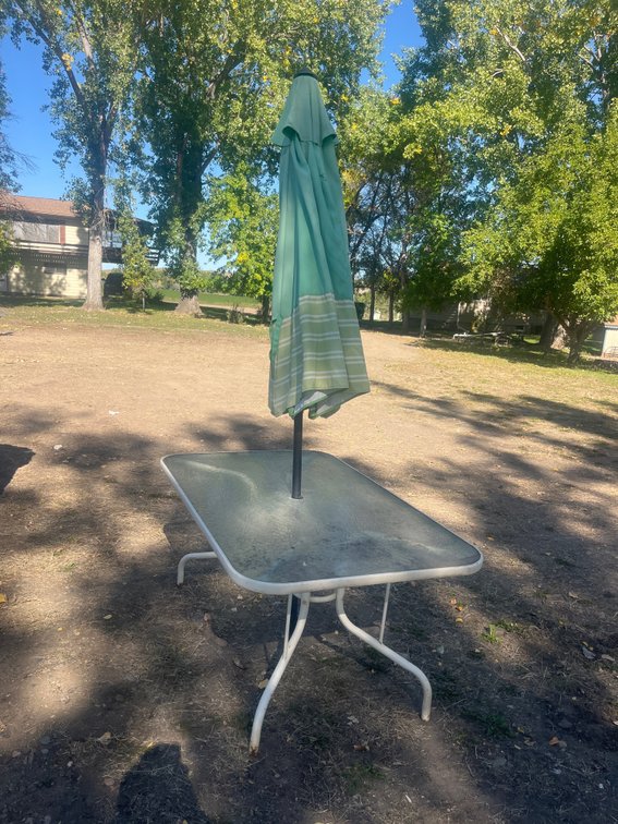 Patio table & umbrella