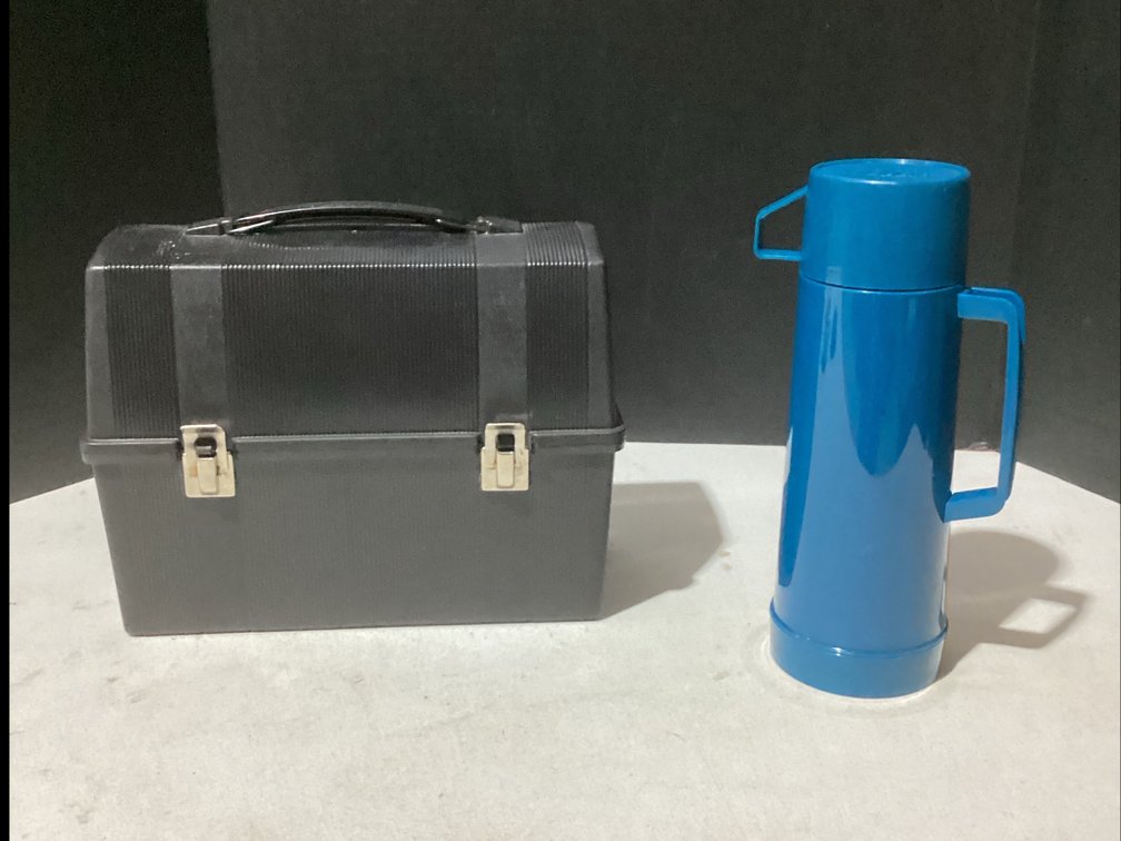 Plastic Lunch Box & Pint Thermos by Aladdin