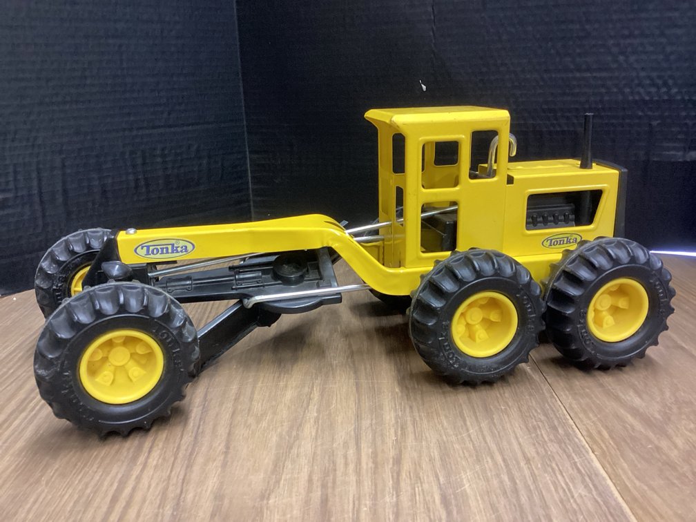 Tonka Grader Toy