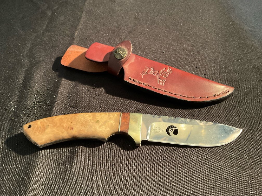 Elk Ridge ER 304 Fixed Blade Knife W/ Leather Sheath