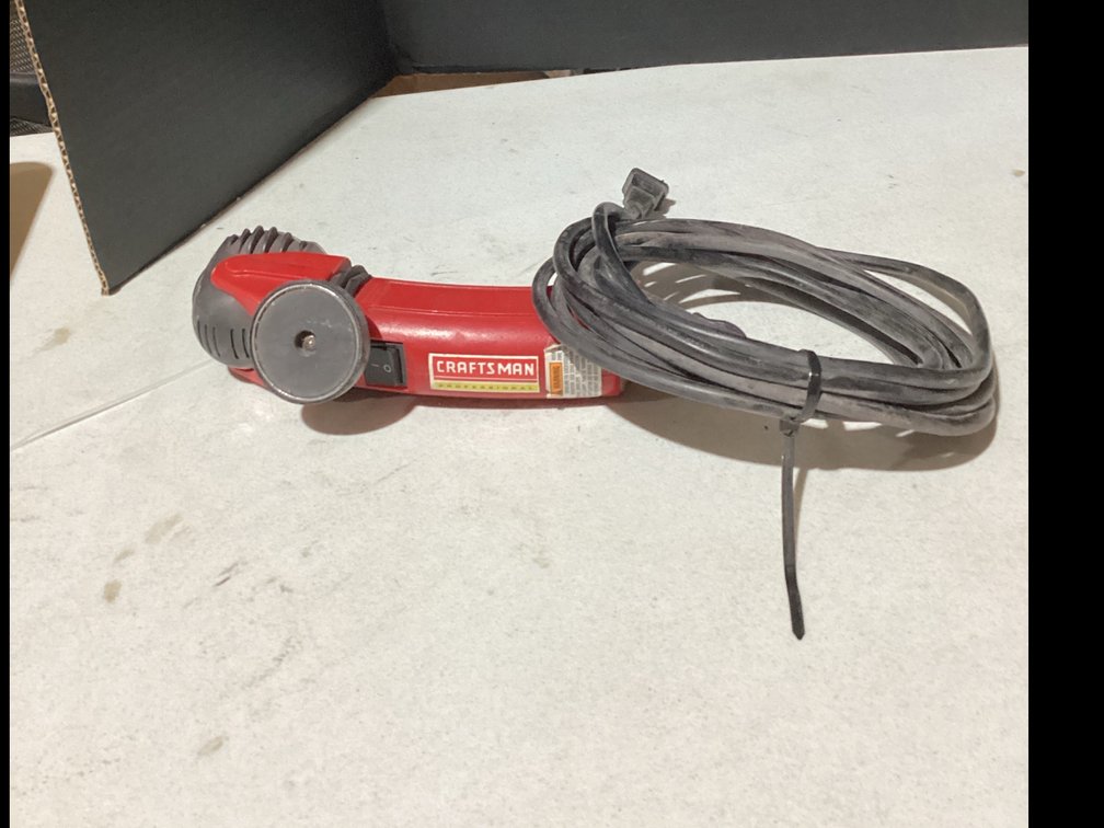 Electric Craftsman Professional Flashlight with attached Magnet