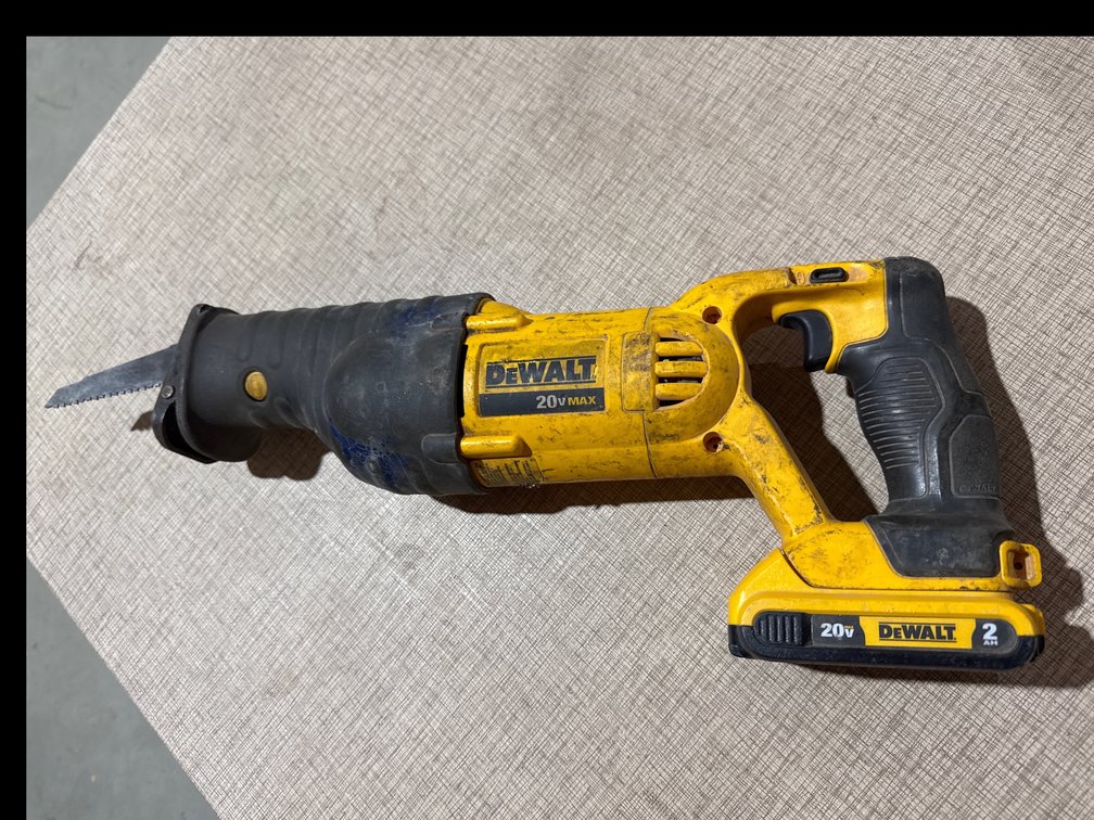 20 Volt DeWalt Varible Speed Reciprocating Saw