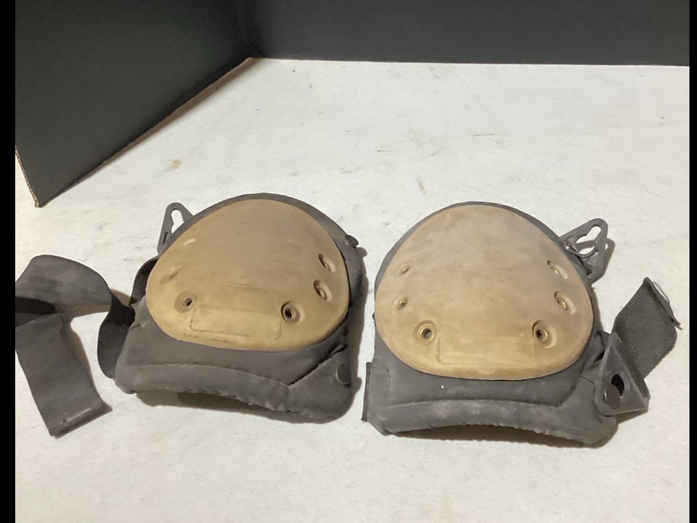 Knee Pads