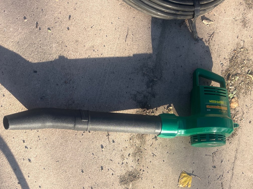 Weed Eater Electric Ground Sweep