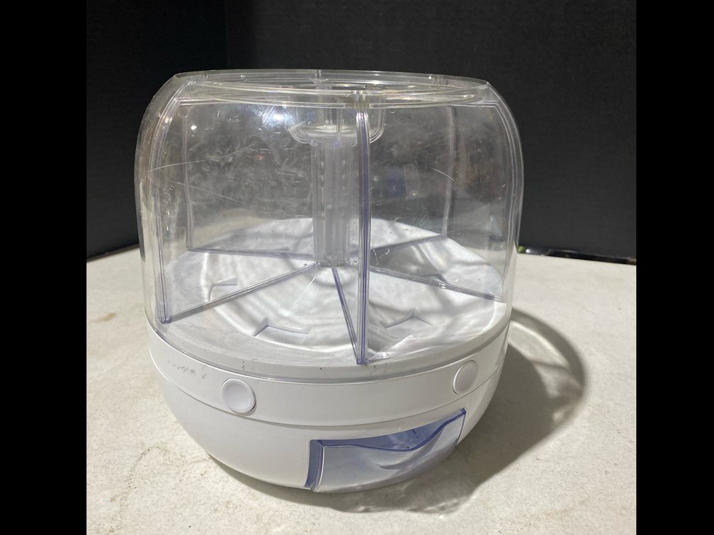 6-grid 360° rotating grain and rice dispenser