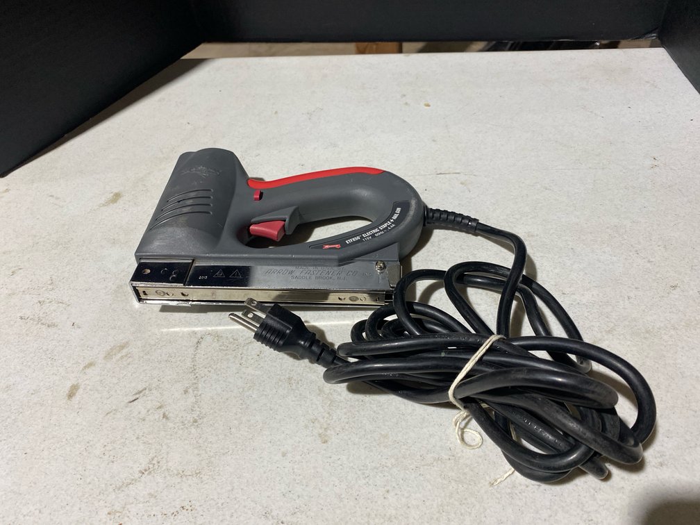 Arrow Electric Stapler/Nail Gun
