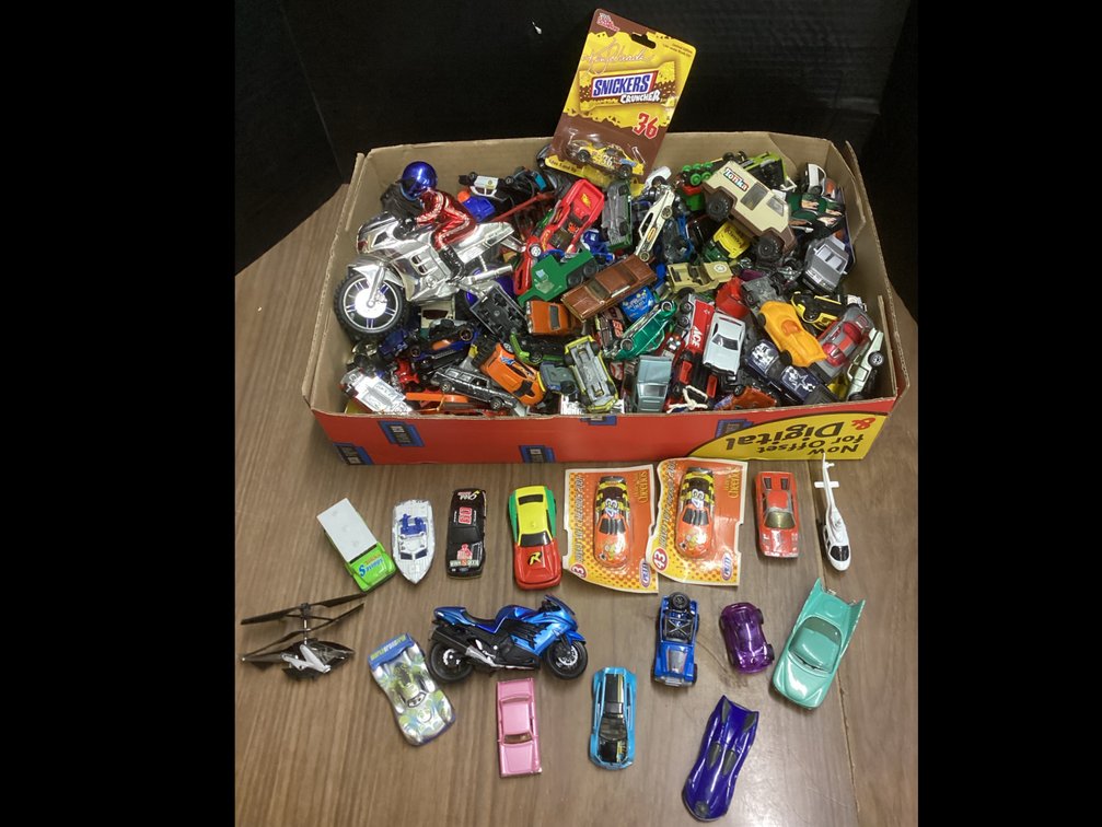 Hot Wheels, Tonka, & Matchbox Cars