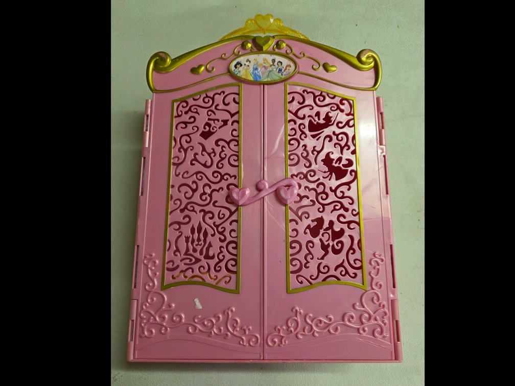 Disney Dressing Cupboard
