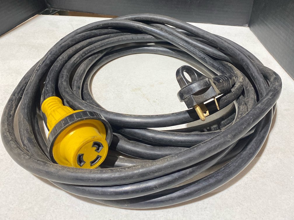 30 Amp Camper Cord 15’