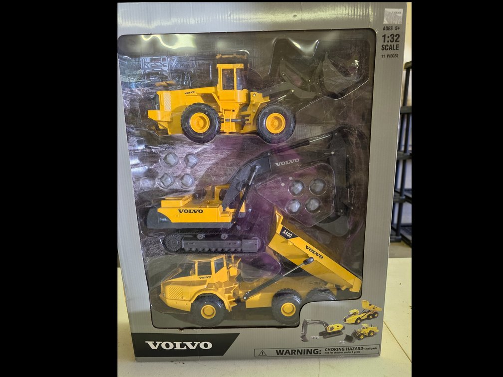 Construction  Trucks