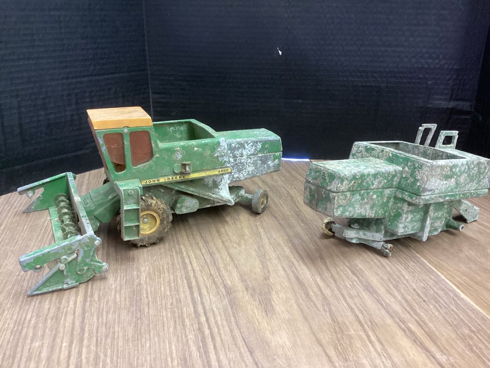 John Deere 6600 Combine & Barber Greene Road Paver