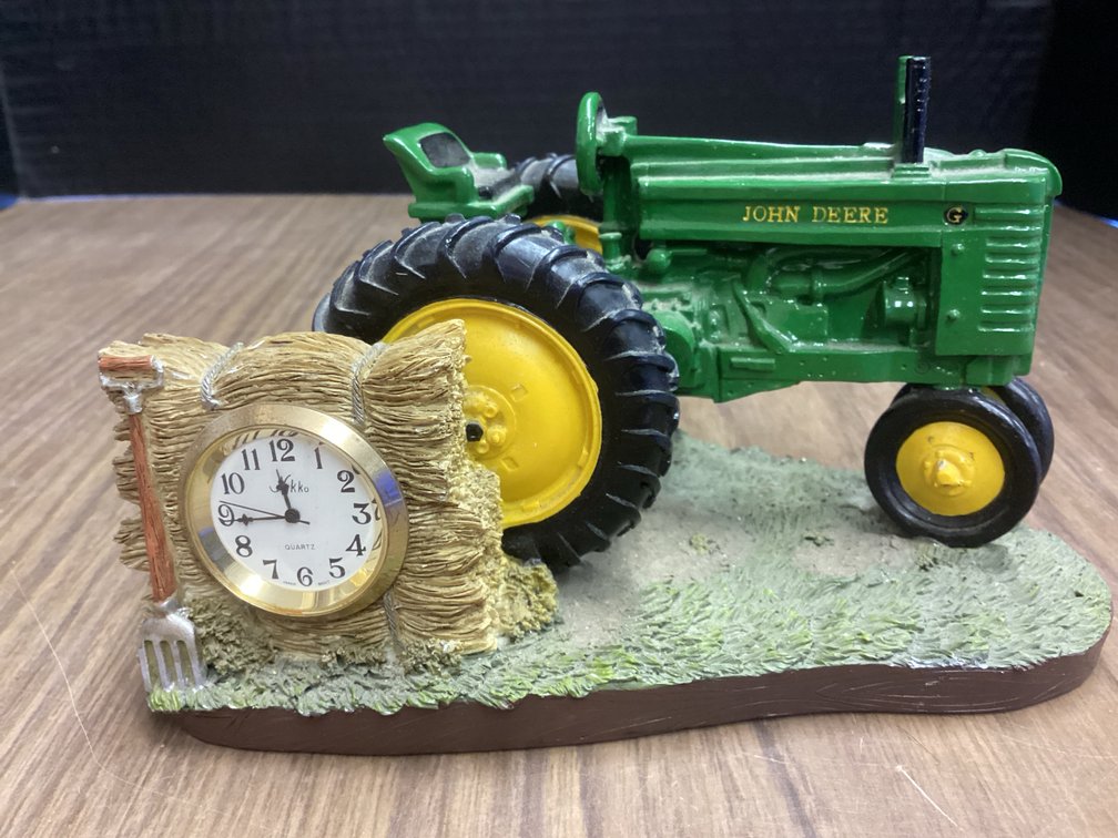 John Deere Tractor Quartz Clock