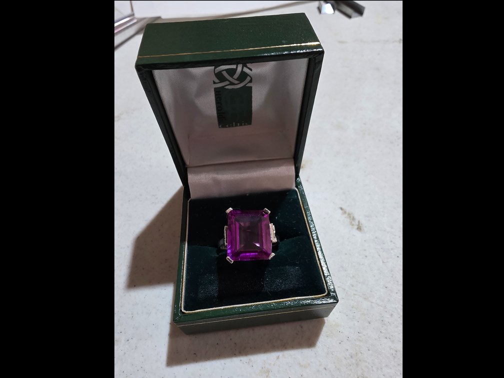 Ladies Sterling and Amethyst Ring