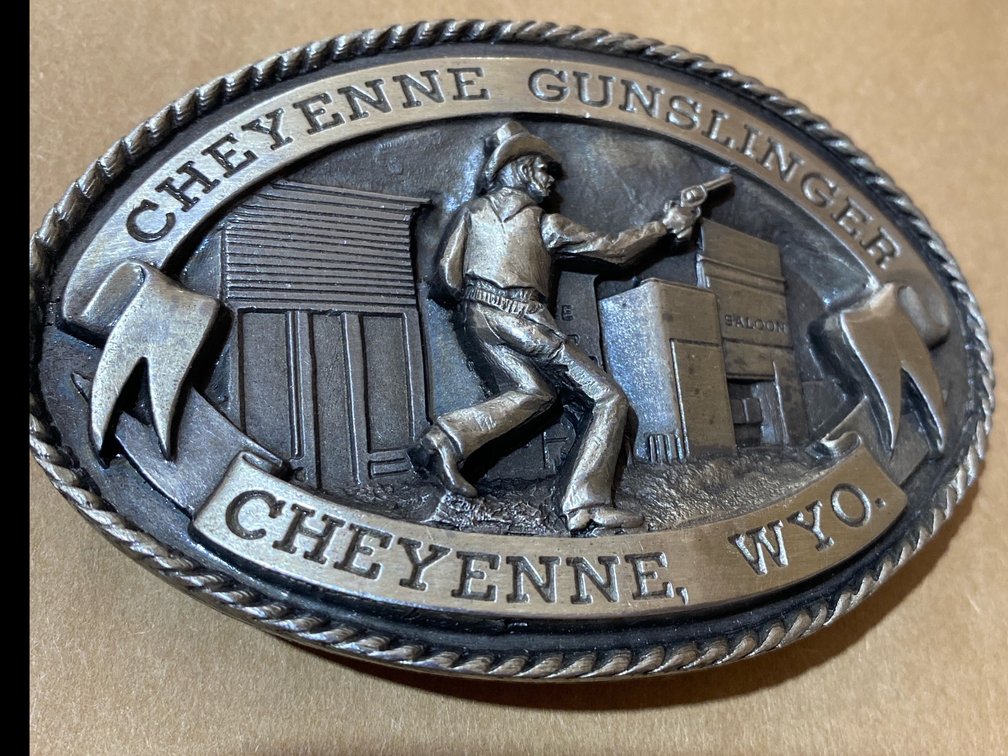 Cheyenne Gunslinger Belt Buckle