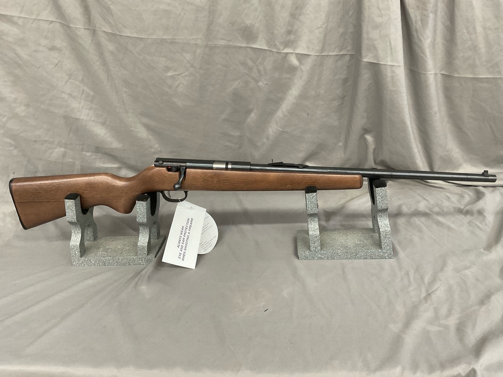 Savage Model Mark I Y 22 S, L Or LR Bolt Action Single Shot Rifle