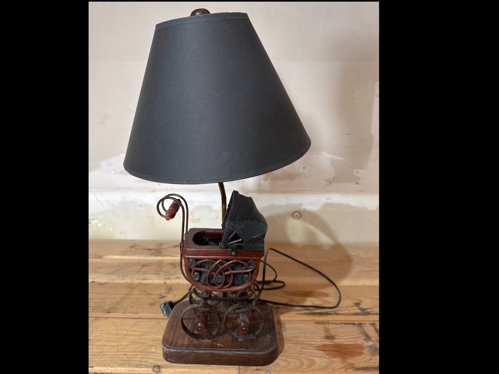 Buggy Table Lamp