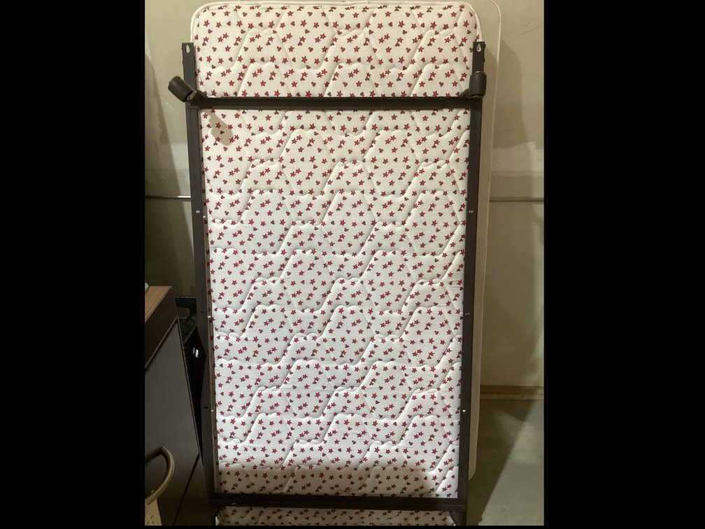 Twin Bed With Frame