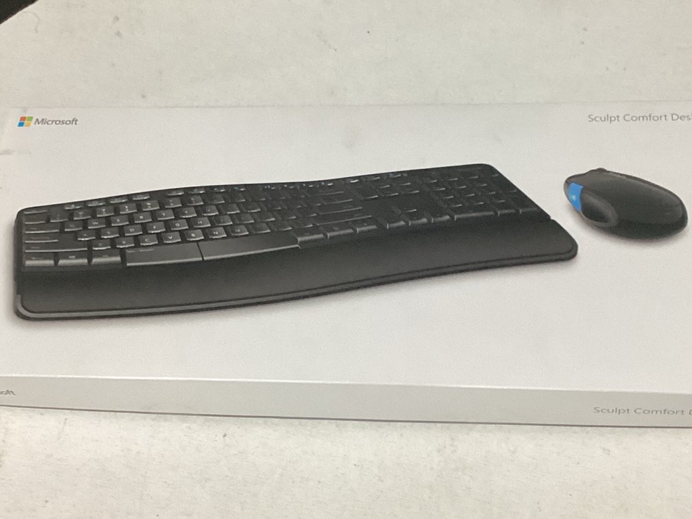 Keyboard & Mouse by Microsoft Sculpt Comfort Desktop for Windows 10/11
