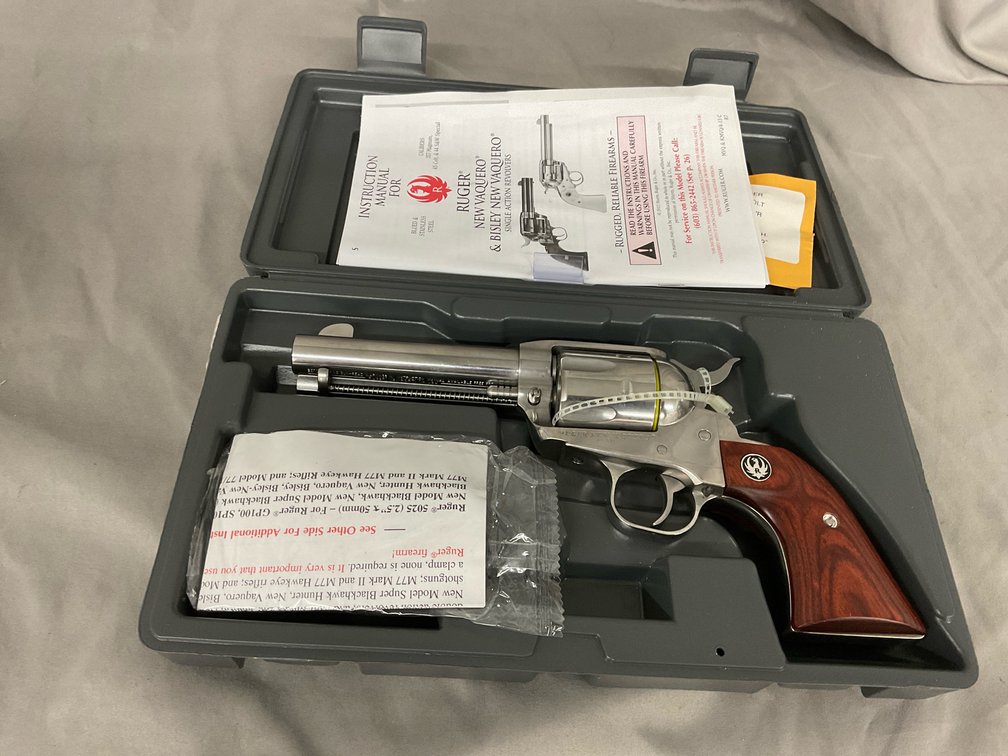 Ruger New Vaquero 45 Colt Revolver