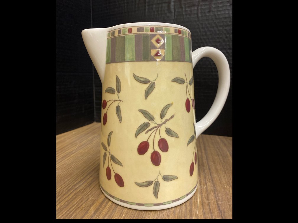 Ceramic Mesa Pitcher