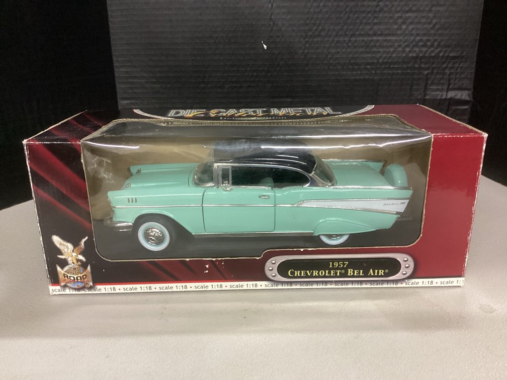 Die Cast Metal Chevrolet 1957 Bel Air