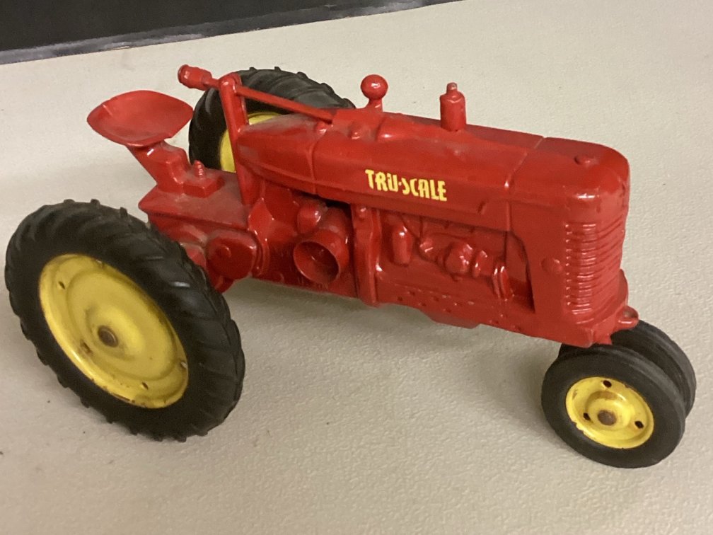 Tru-Scale - Metal Tractor