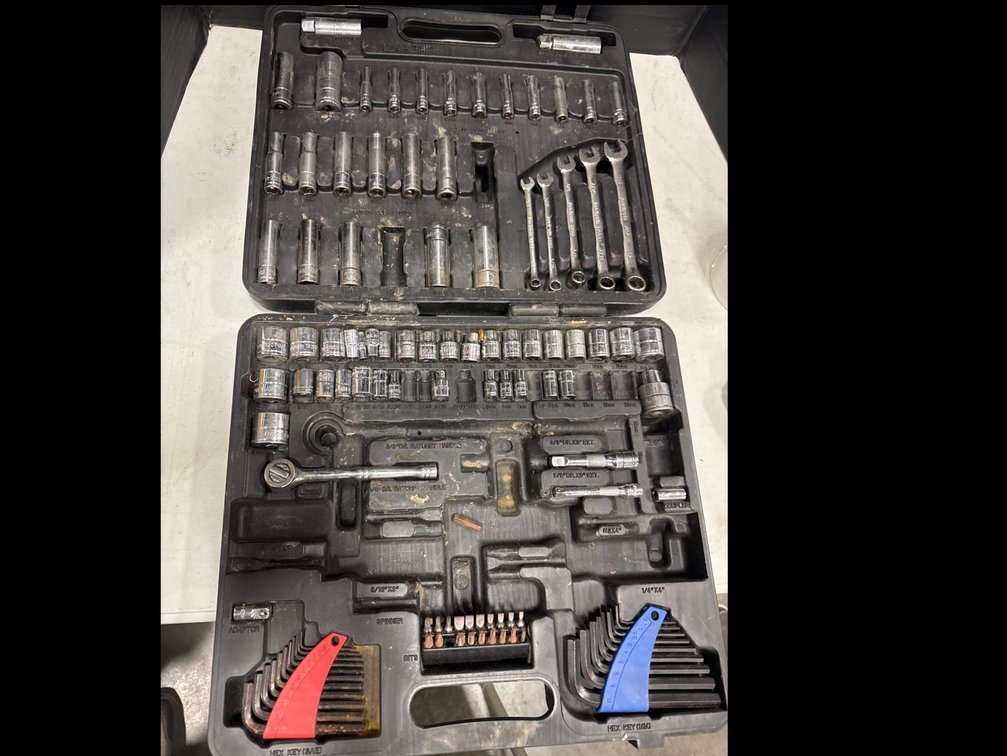 Pro-Grade Mechanics Tool Set