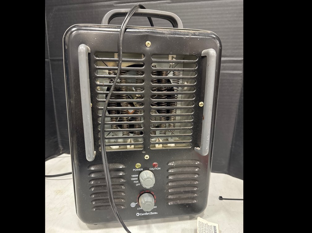Comfort Zone Milkhouse Heater
