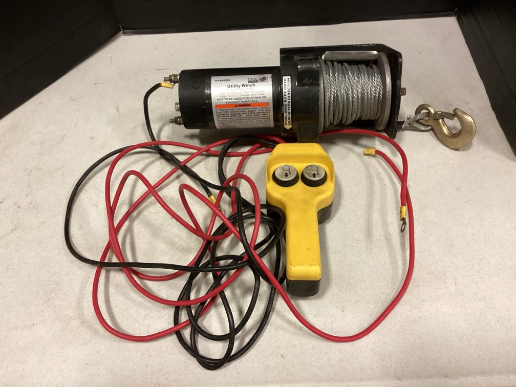 Chicago Utility Wench 12 Volt