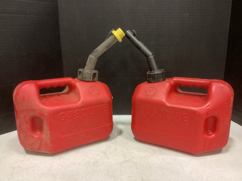 1 Gallon Gas Cans