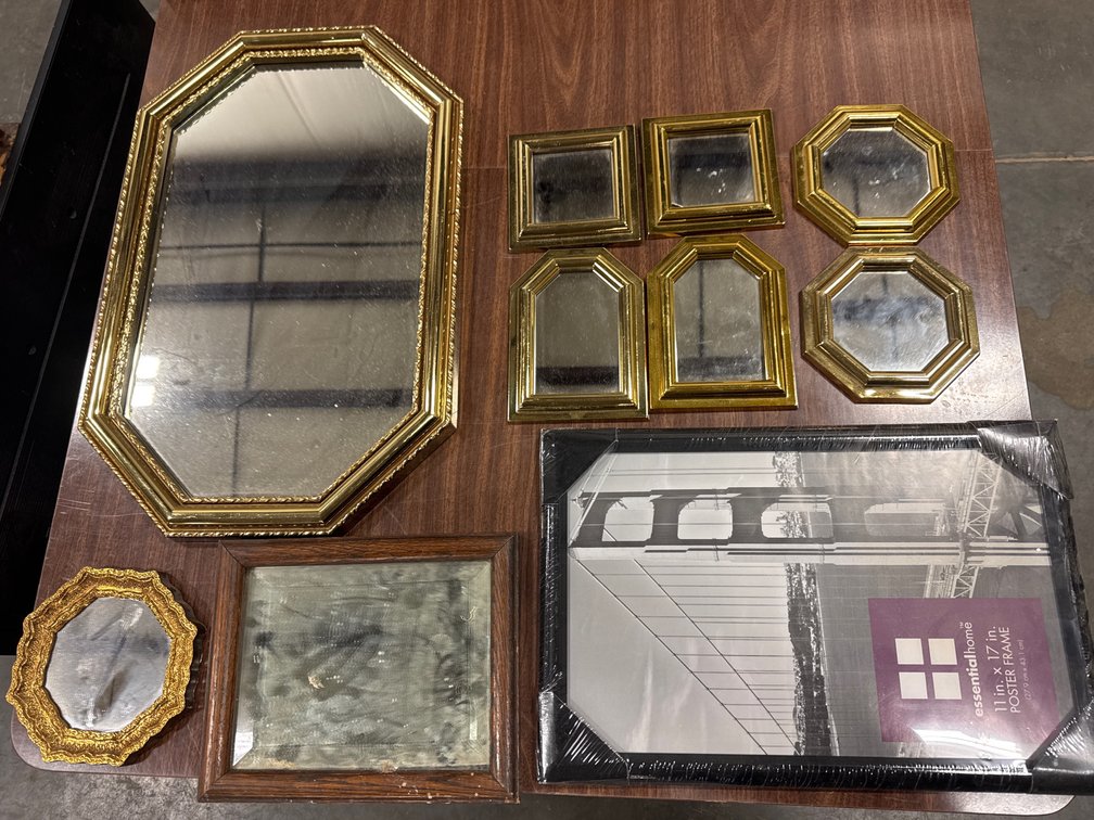 Wall Decor and Picture Frame