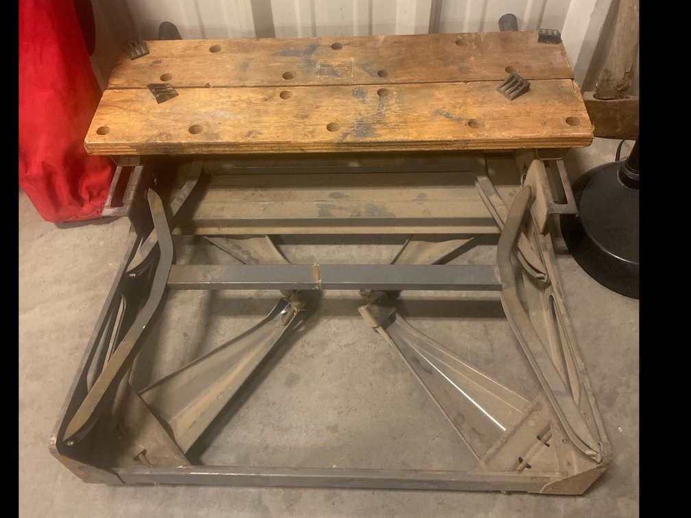 Collapsing Work Bench