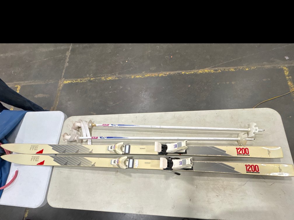 Alpine Ski Keller 1200 Special Edition Skis and Elan Poles