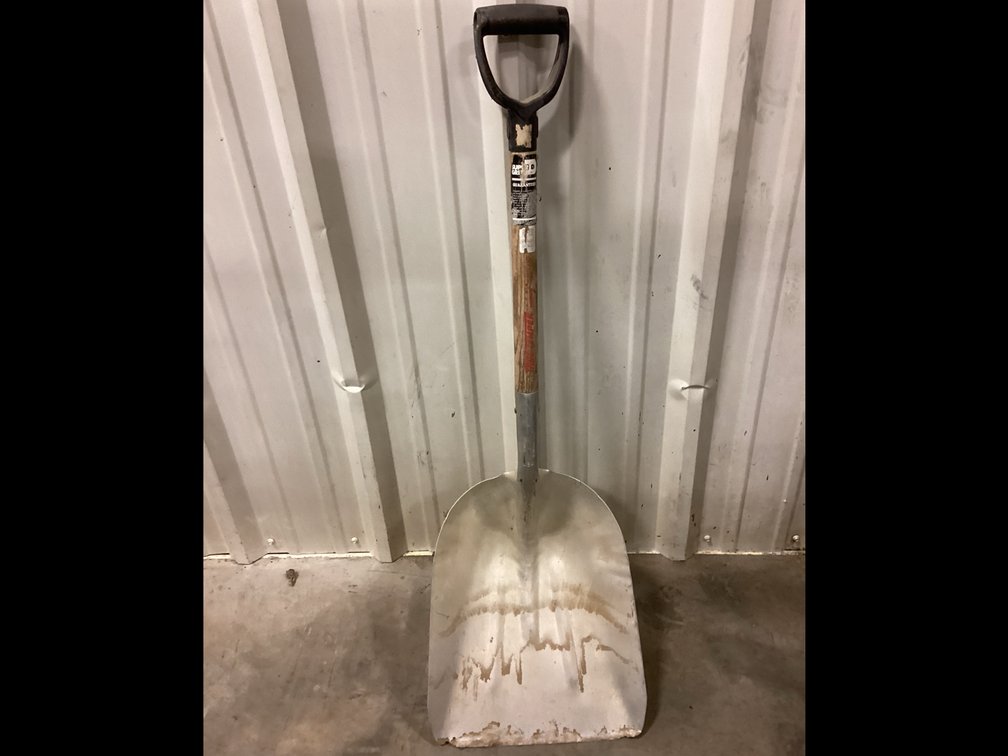 Aluminum Grain Shovel