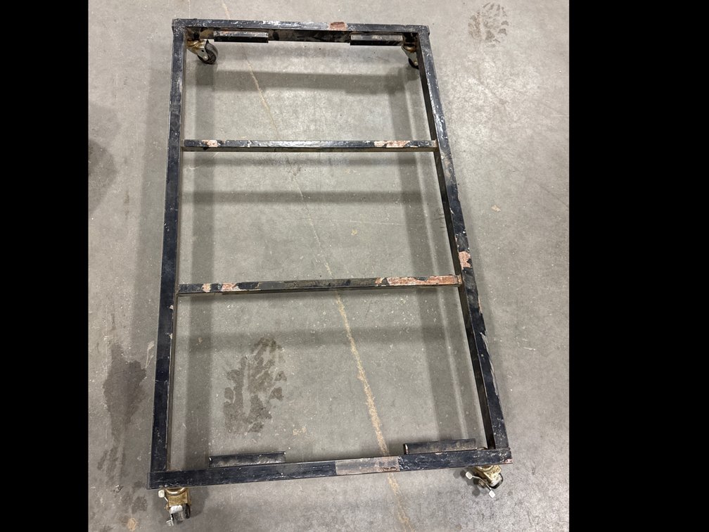 Table Saw Metal Rolling Stand.