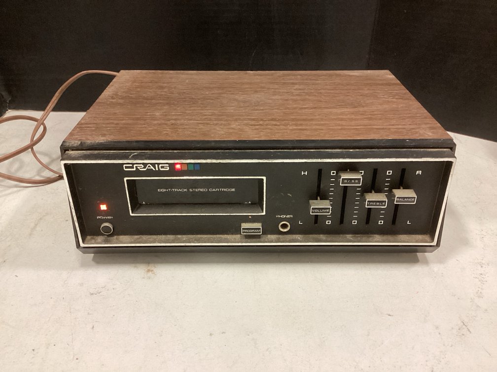 Craig 8 Track Player
