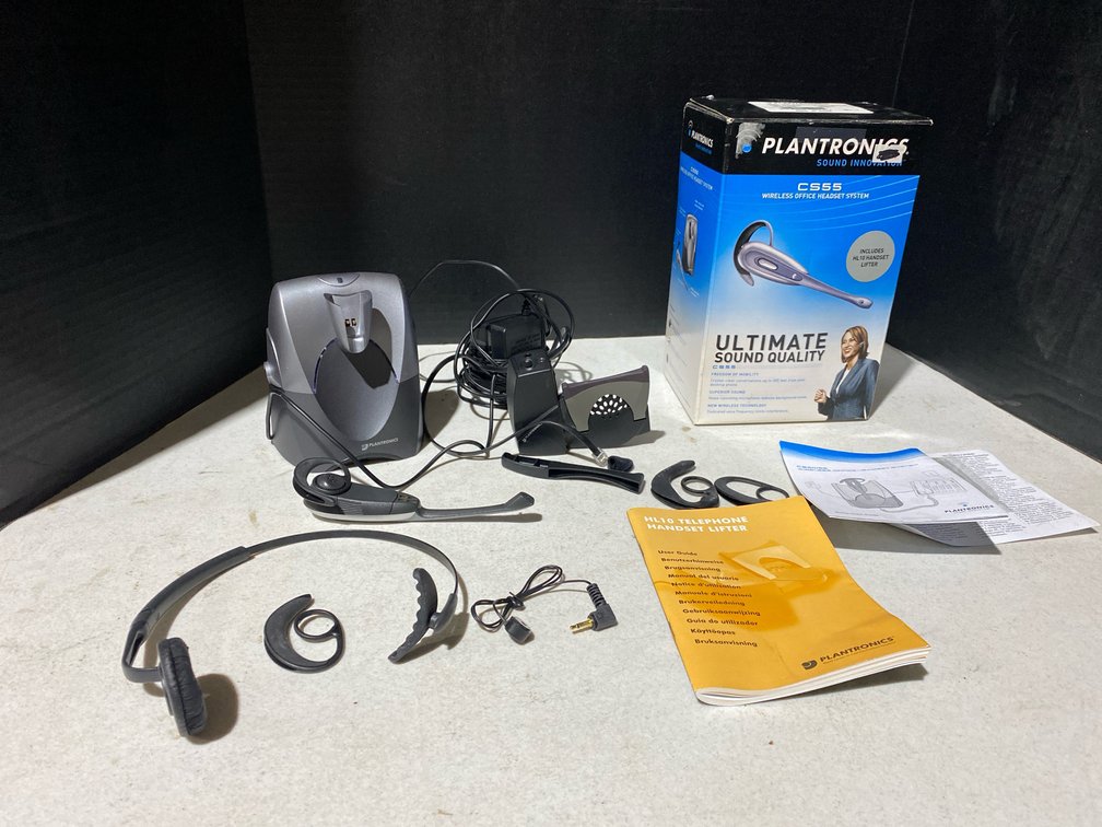 Plantronics CS55 Wireless Office Headset System